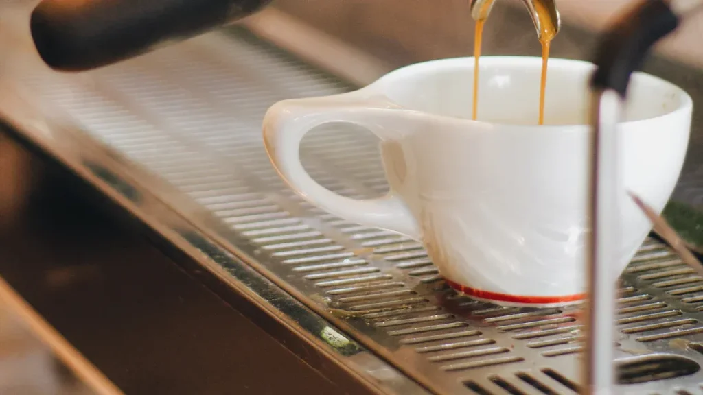 What Is the Difference Between 9, 15, and 19 Bar Pressure in Espresso Machines