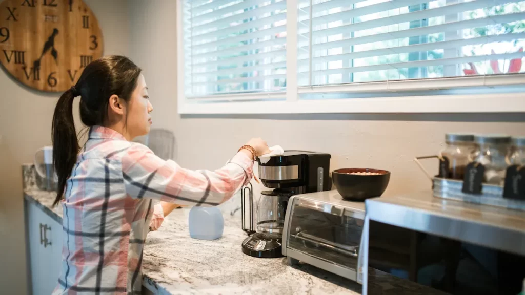 5 Natural Ways to Clean Your Coffee Machine Without Vinegar