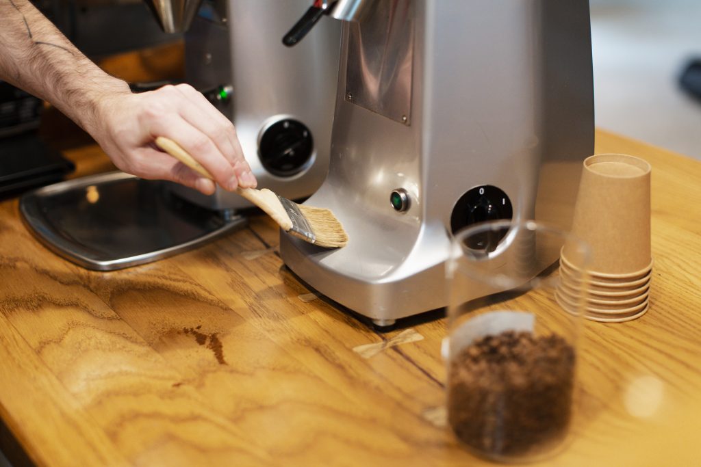 How to Clean Your Coffee Machine with Vinegar (and When You Shouldn’t)